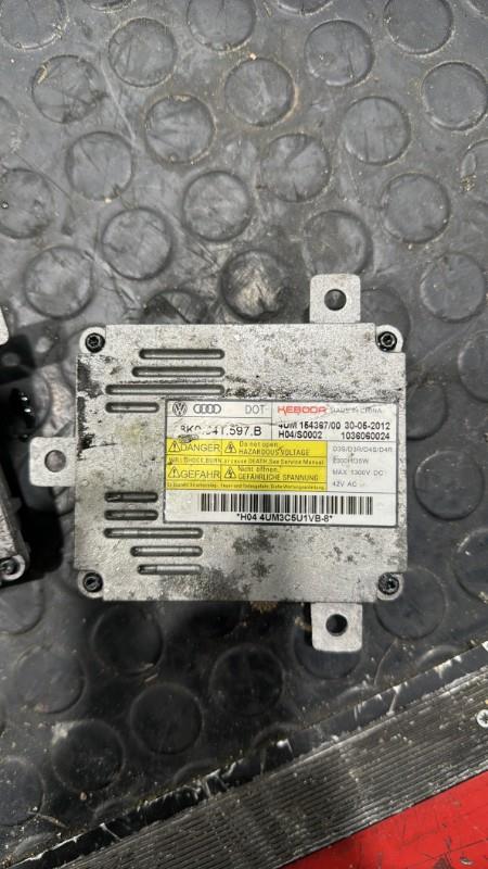 Boitier xenon AUDI A3 3 PHASE 1 Essence - 1