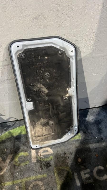 Cache moteur  RENAULT TWINGO 3 PHASE 1 Essence - 1