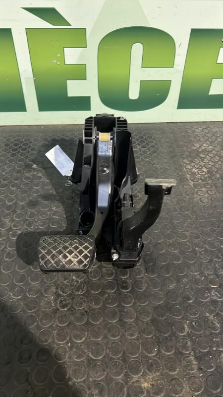 Pedalier AUDI A3 3 PHASE 1 Essence - 1