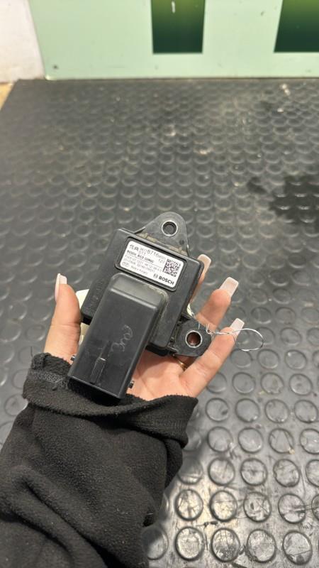 Relais de prechauffage PEUGEOT 3008 2 PHASE 1 Diesel - 1