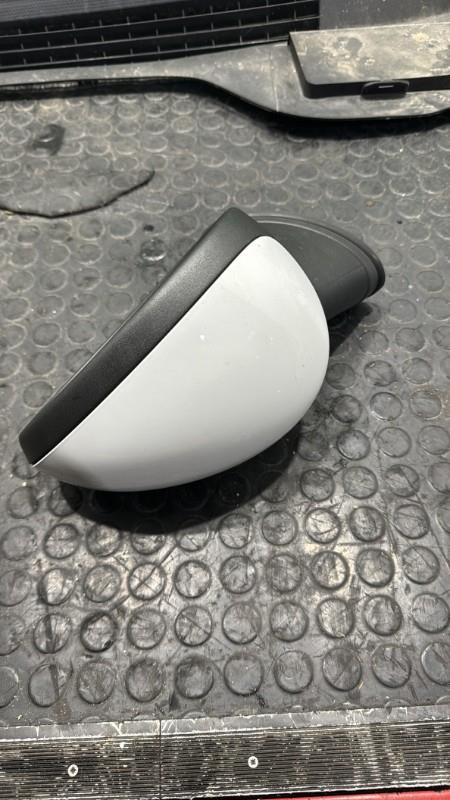 Retroviseur gauche MINI MINI 2 R56 PHASE 1 Essence - 1