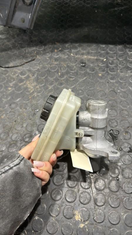 Servo frein MINI MINI 2 R56 PHASE 1 Essence - 1
