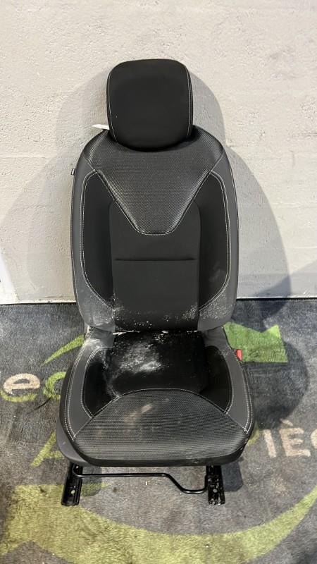Siege avant droit RENAULT CLIO 4 PHASE 2 Essence - 1
