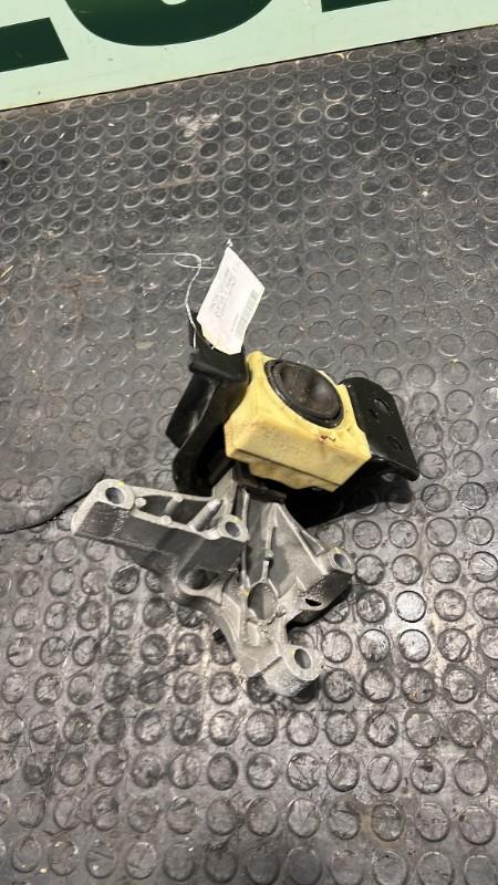 Support moteur DACIA DUSTER 1 PHASE 1 Diesel - 1