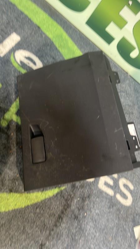 Boite a gants PEUGEOT 3008 2 PHASE 1 Diesel - 1