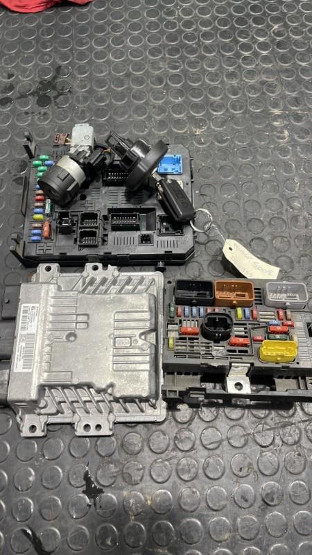 Kit de demarrage PEUGEOT 5008 1 PHASE 2 Diesel - 1