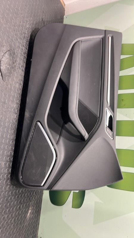 Panneau de porte avant gauche AUDI A3 3 PHASE 1 Essence - 1