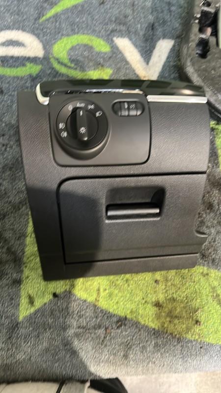 Commande de phare VOLKSWAGEN GOLF 6 Essence - 1