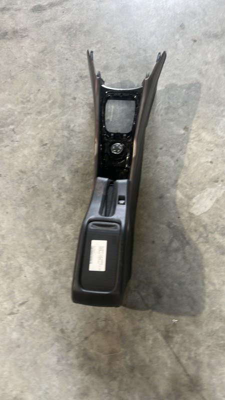 Console central (interieur plastique) PEUGEOT 2008 1 PHASE 1 Diesel - 1
