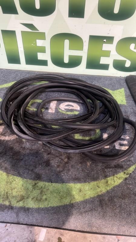 Joint de porte VOLKSWAGEN GOLF 6 Essence - 1