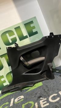 Panneau de porte arriere droit