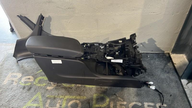 Console central (interieur plastique) RENAULT ESPACE 5 Diesel - 1