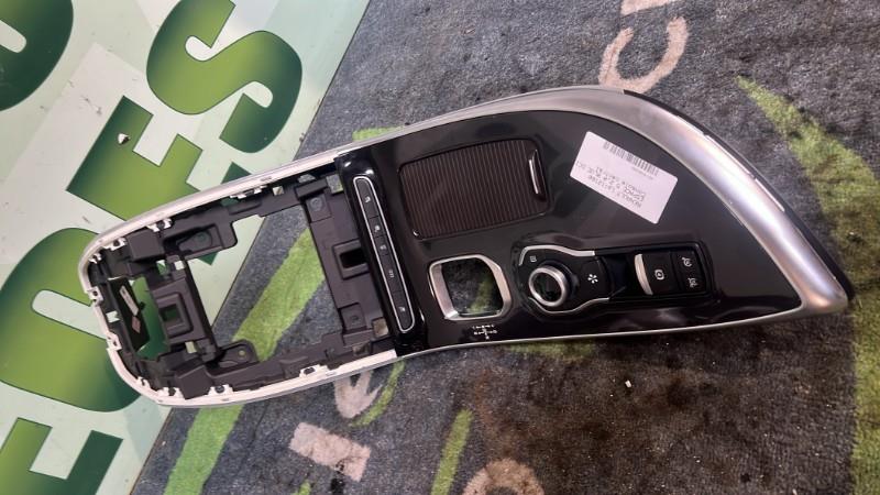 Console central (interieur plastique) RENAULT ESPACE 5 Diesel - 1