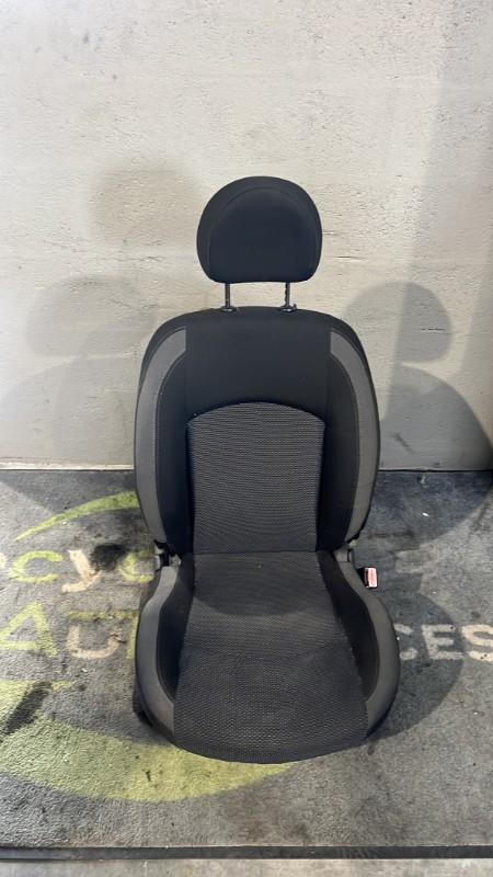 Siege avant droit PEUGEOT 206+ Diesel - 1