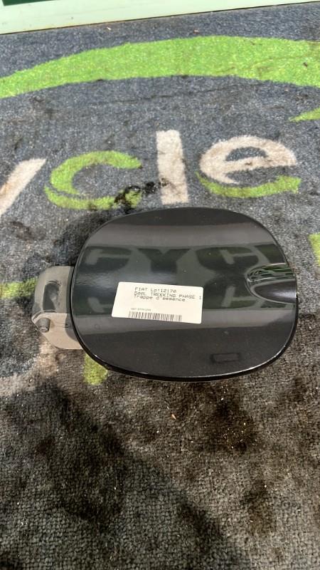 Trappe d'essence FIAT 500L TREKKING PHASE 1 Diesel - 1