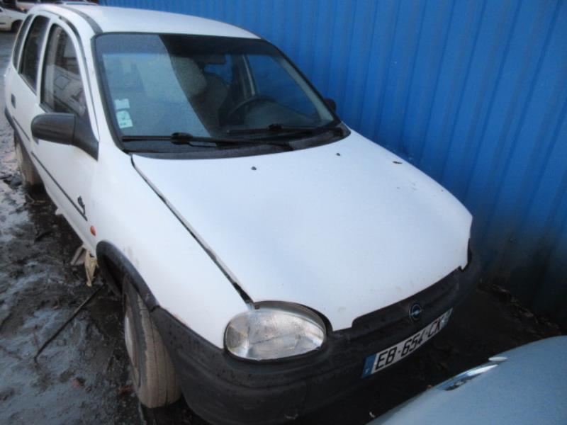 Aile avant gauche OPEL CORSA B Essence - 1