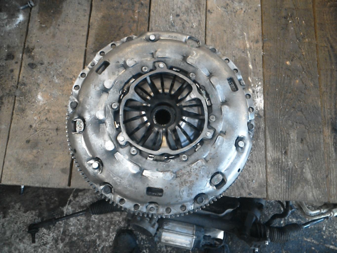 Embrayage VOLKSWAGEN GOLF 6 Diesel - 1