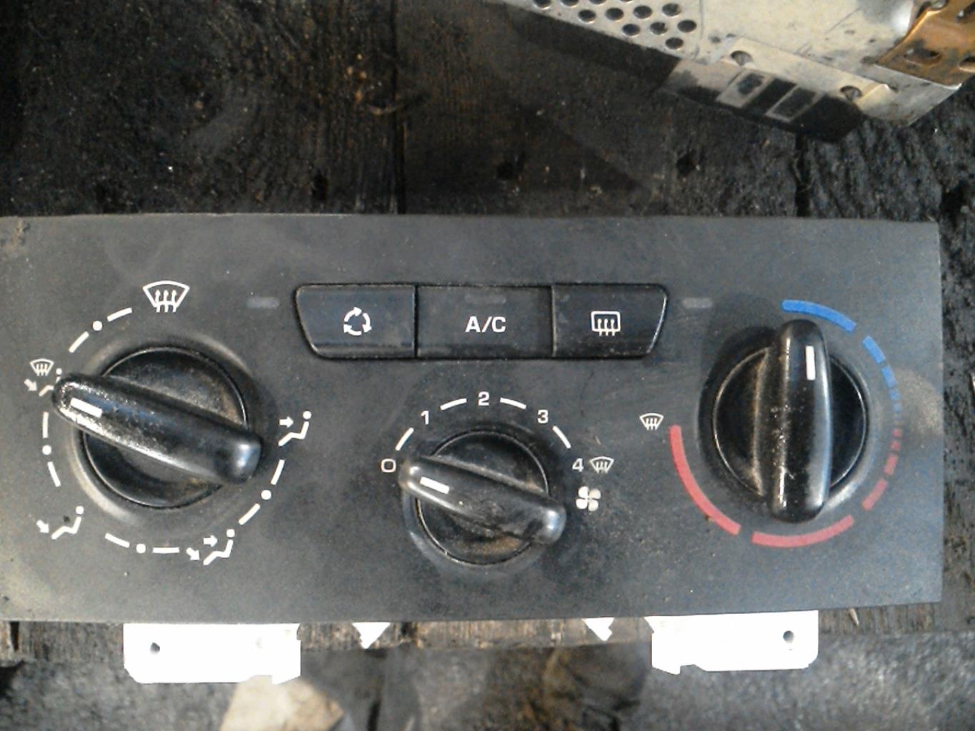 Commande chauffage CITROEN JUMPY 2 Diesel - 1