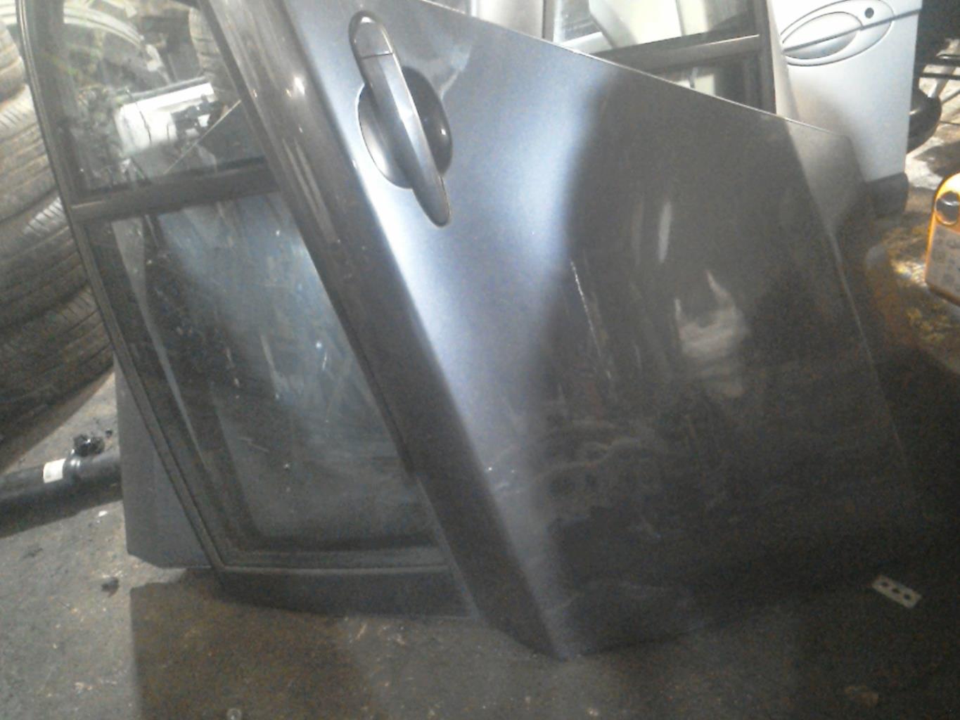 Porte arriere gauche BMW SERIE 1 E87 PHASE 1 Diesel - 1