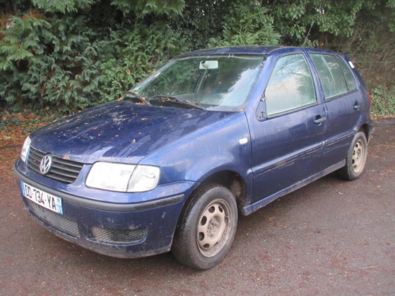 Pompe de direction VOLKSWAGEN POLO 3 PHASE 2 Essence - 1