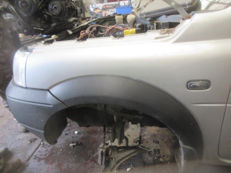 Aile avant gauche LAND ROVER FREELANDER 1 PHASE 3 Diesel - 1