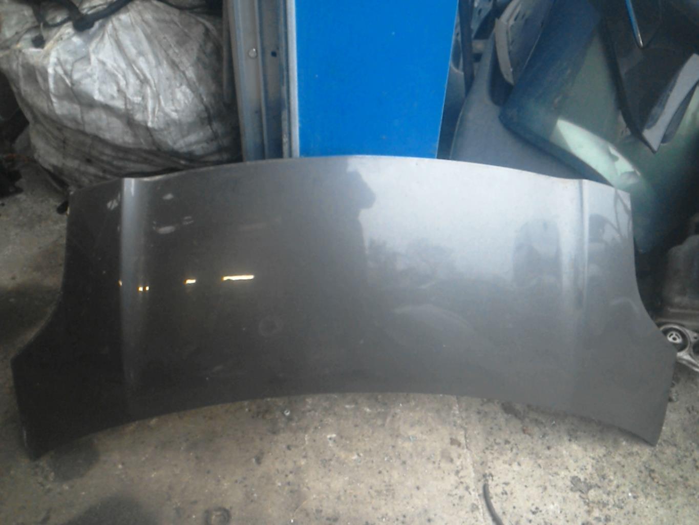 Capot TOYOTA YARIS 2 PHASE 1 Diesel - 1