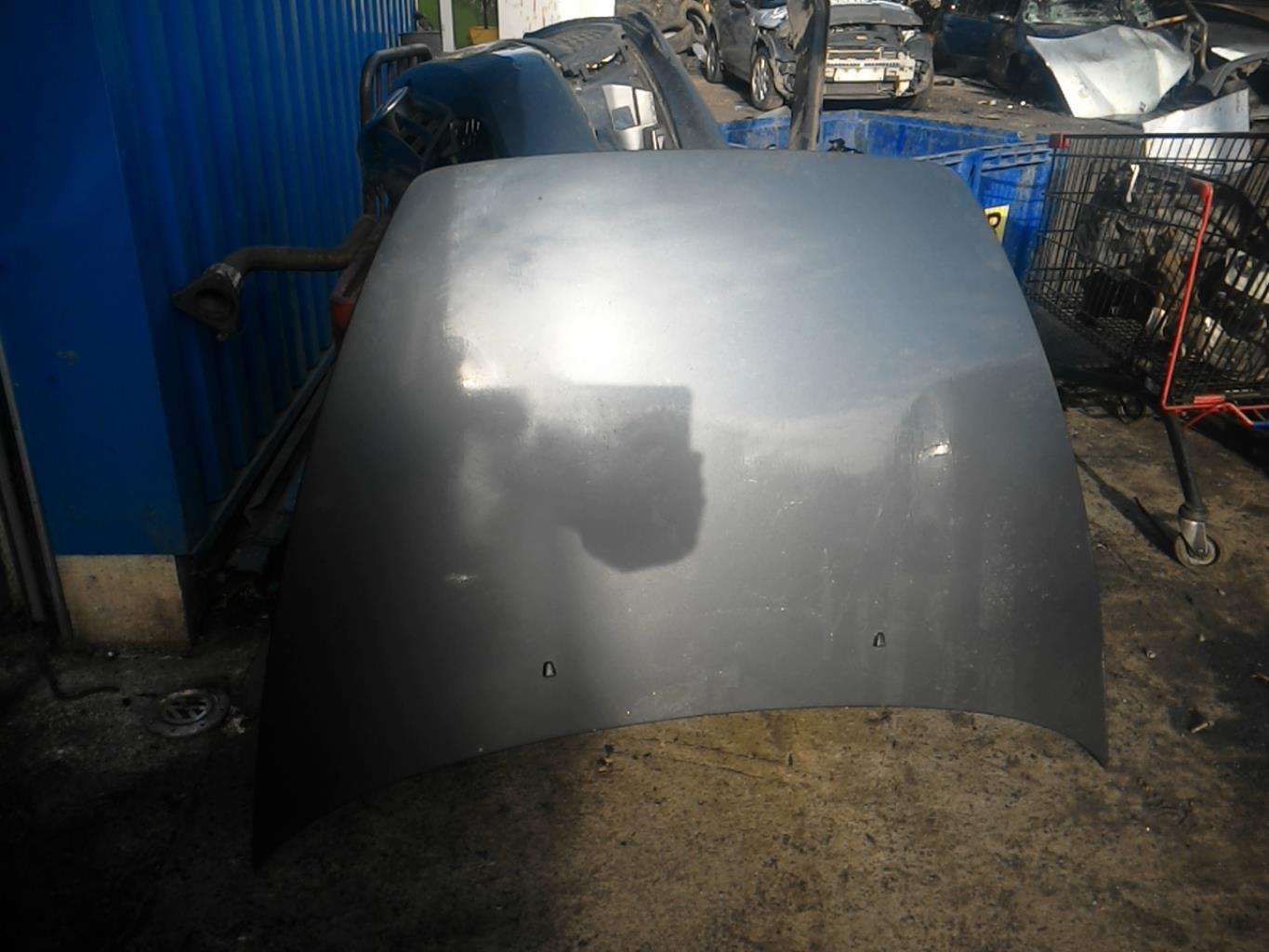 Capot VOLVO S 40 2 PHASE 1 Essence - 1
