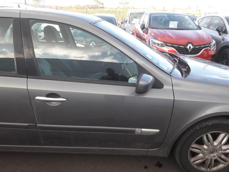 Ecran GPS RENAULT LAGUNA 2 PHASE 2 Diesel - 1