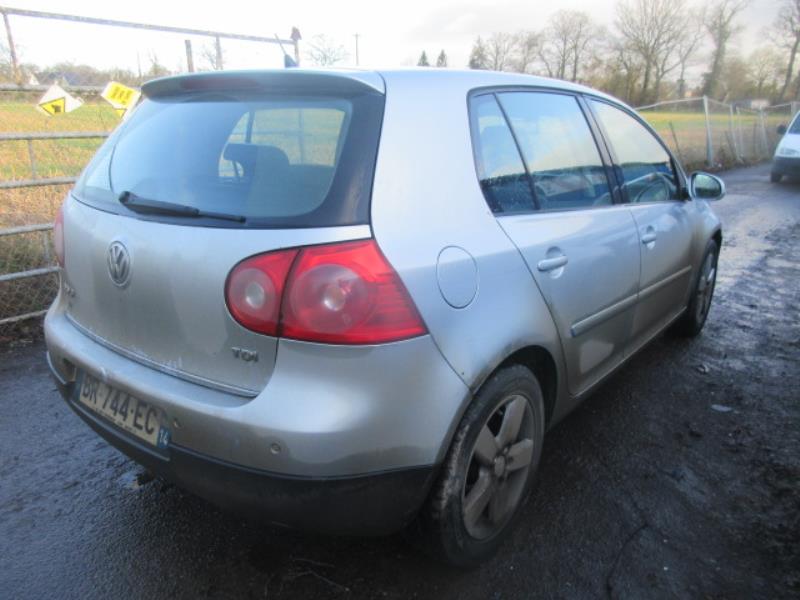 Feu arriere secondaire droit (feux) VOLKSWAGEN GOLF 5 Diesel - 1