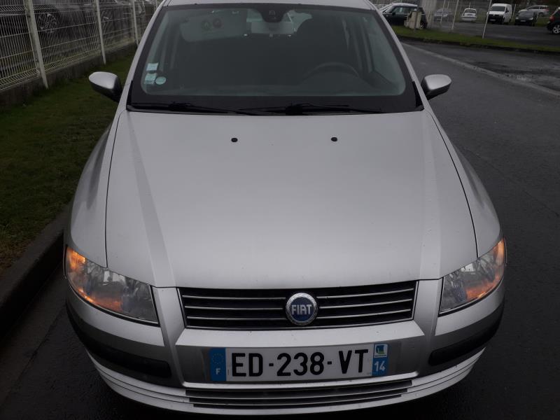 Pare choc avant FIAT STILO Diesel - 1