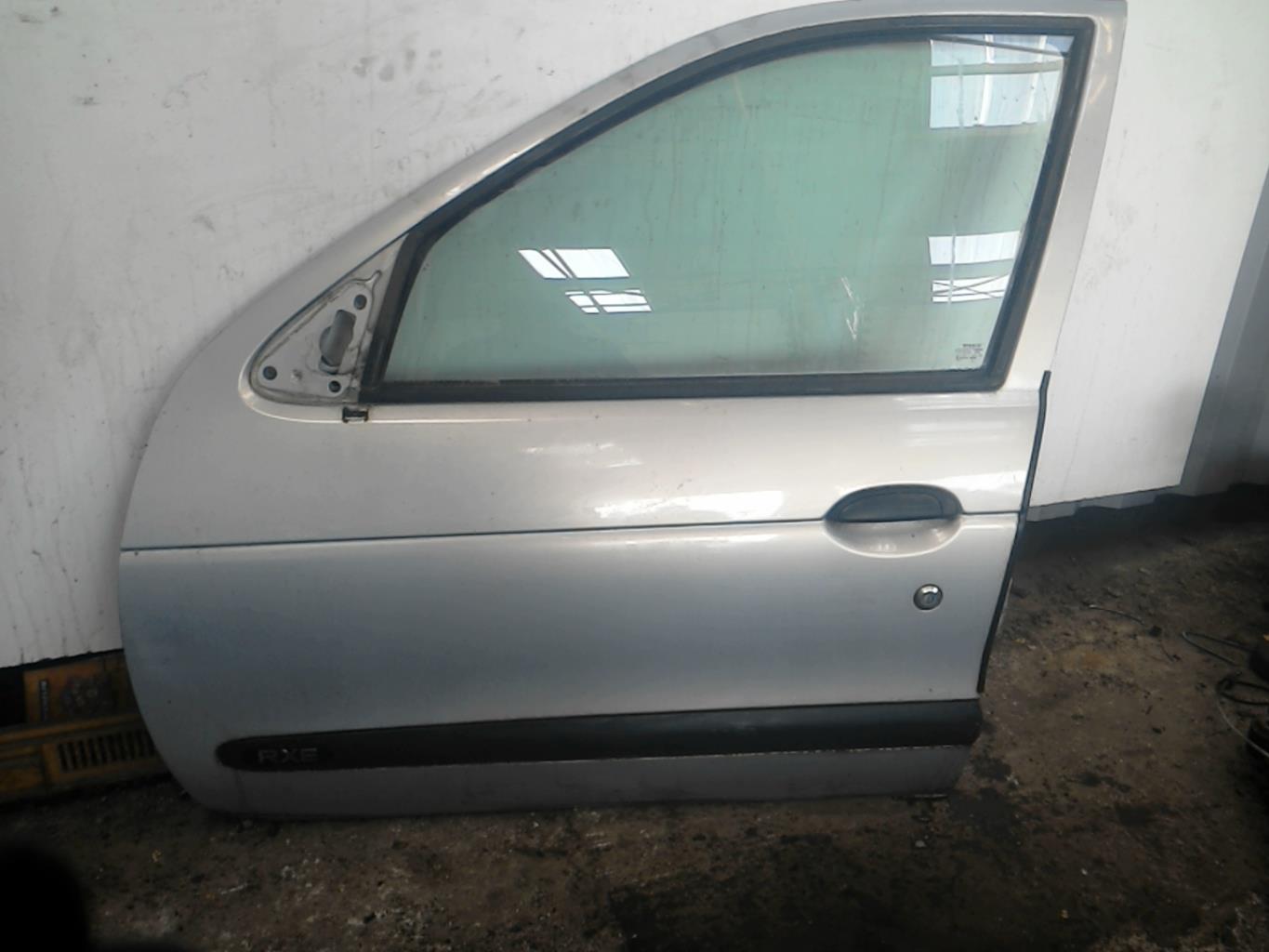 Porte avant gauche RENAULT MEGANE 1 PHASE 2 Essence - 1