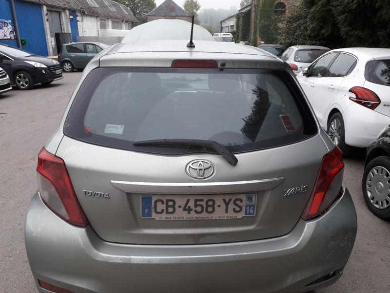 Bouton de warning TOYOTA YARIS 3 PHASE 1 Diesel - 1