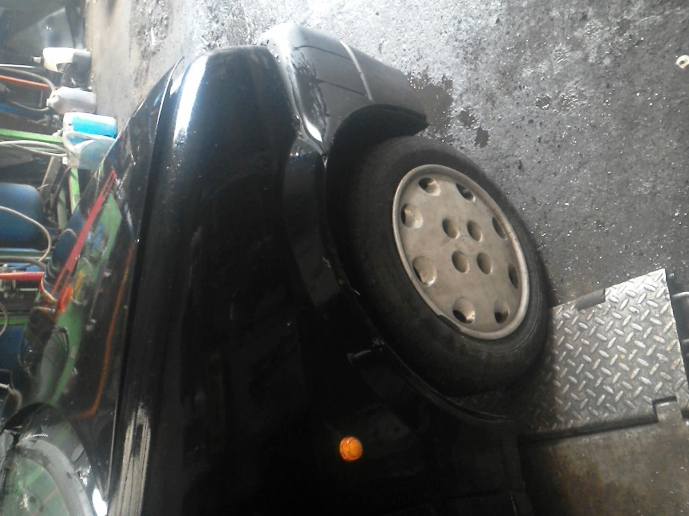 Aile avant droit FIAT CINQUECENTO Essence - 1