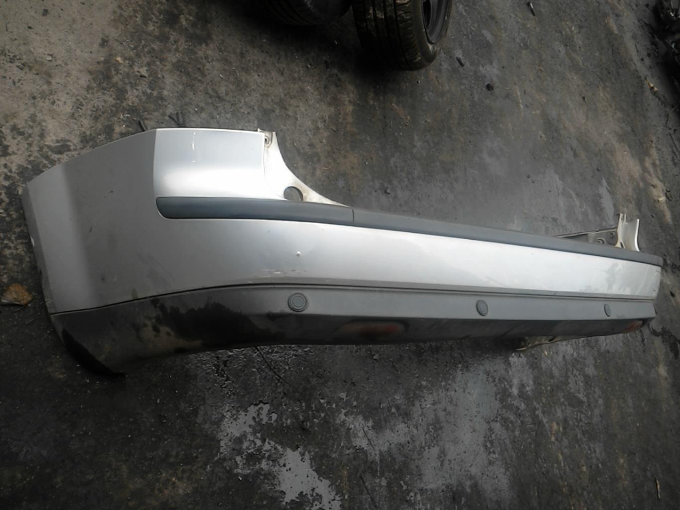 Pare choc arriere FORD FOCUS 2 PHASE 1 BREAK Diesel - 1