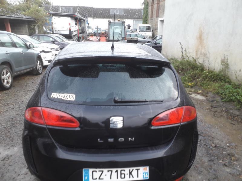Malle/Hayon arriere SEAT LEON 2 PHASE 1 Essence - 1