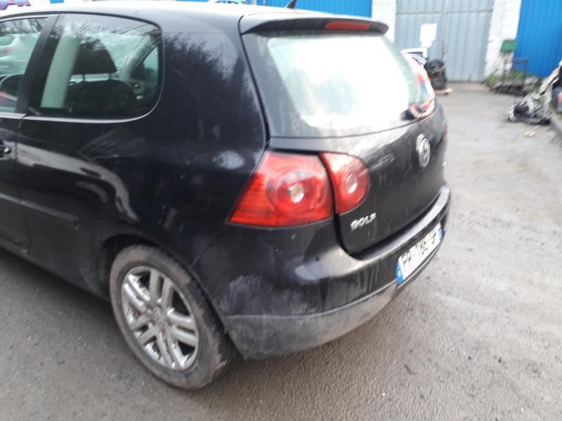 Volant VOLKSWAGEN GOLF 5 Essence - 1
