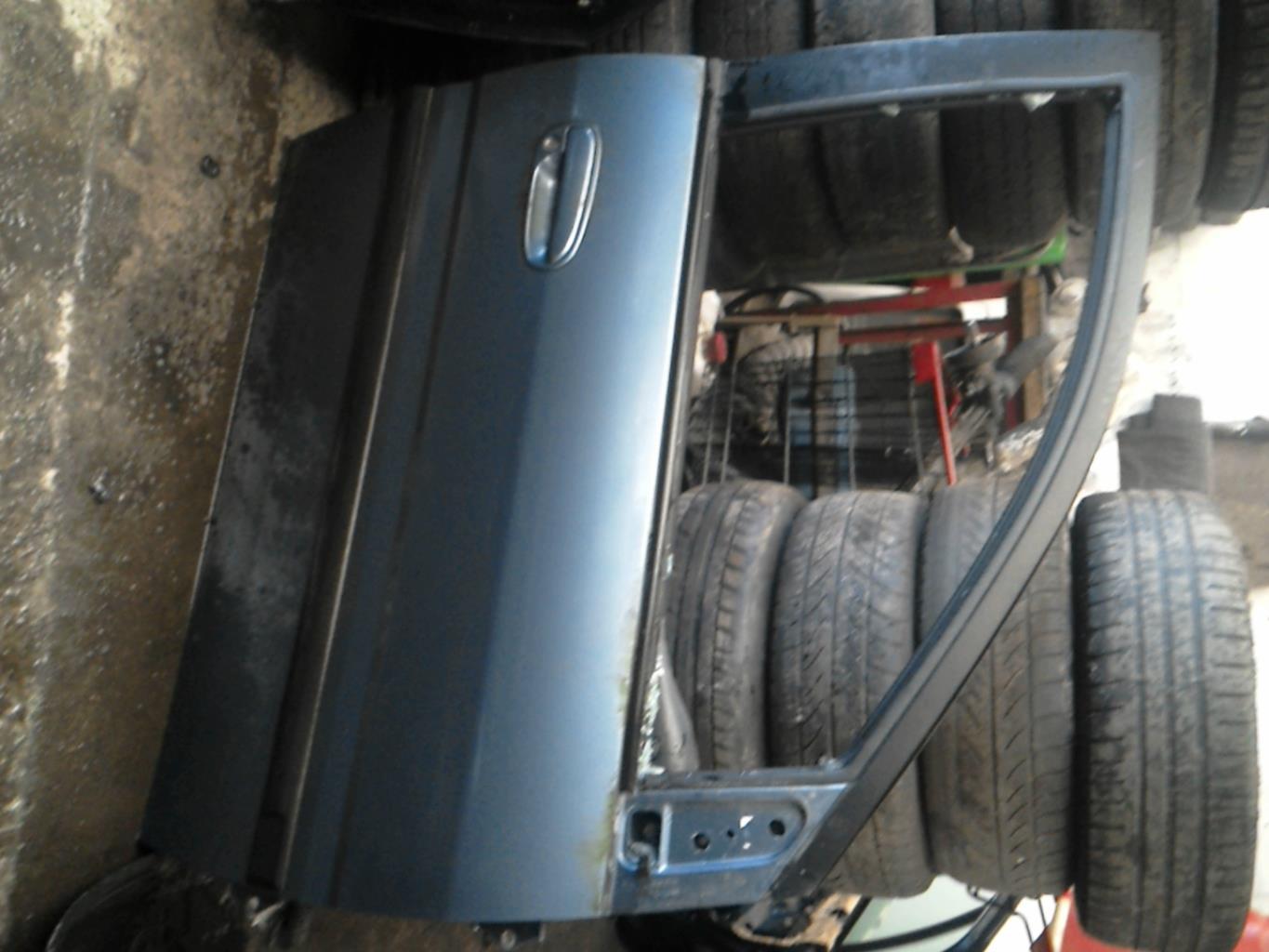 Porte avant droit HYUNDAI MATRIX PHASE 1 Diesel - 1