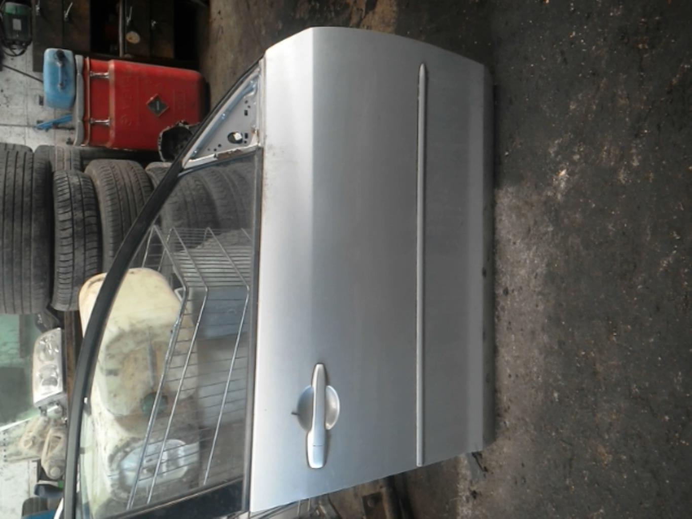 Porte avant droit MAZDA 3 1 PHASE 1 Diesel - 1