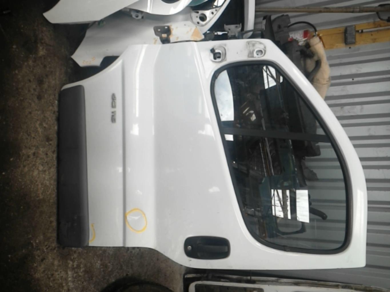 Porte avant gauche RENAULT TRAFIC 2 PHASE 2 Diesel - 1