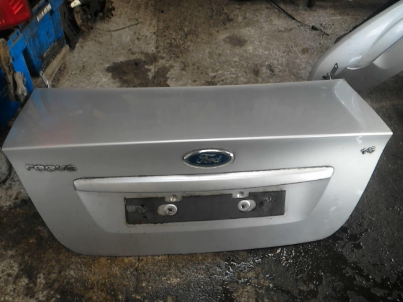Malle/Hayon arriere FORD FOCUS 2 PHASE 1 Essence - 1