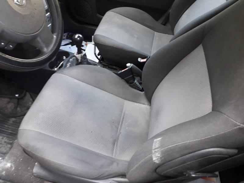 Compresseur clim OPEL MERIVA A PHASE 1 Essence - 1