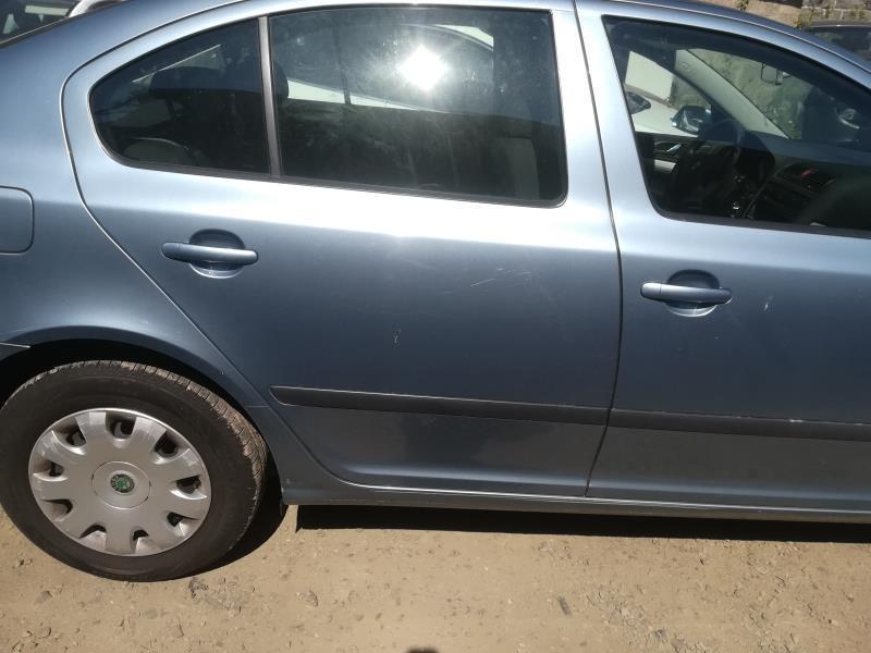 Porte arriere droit SKODA OCTAVIA 2 PHASE 1 Diesel - 1