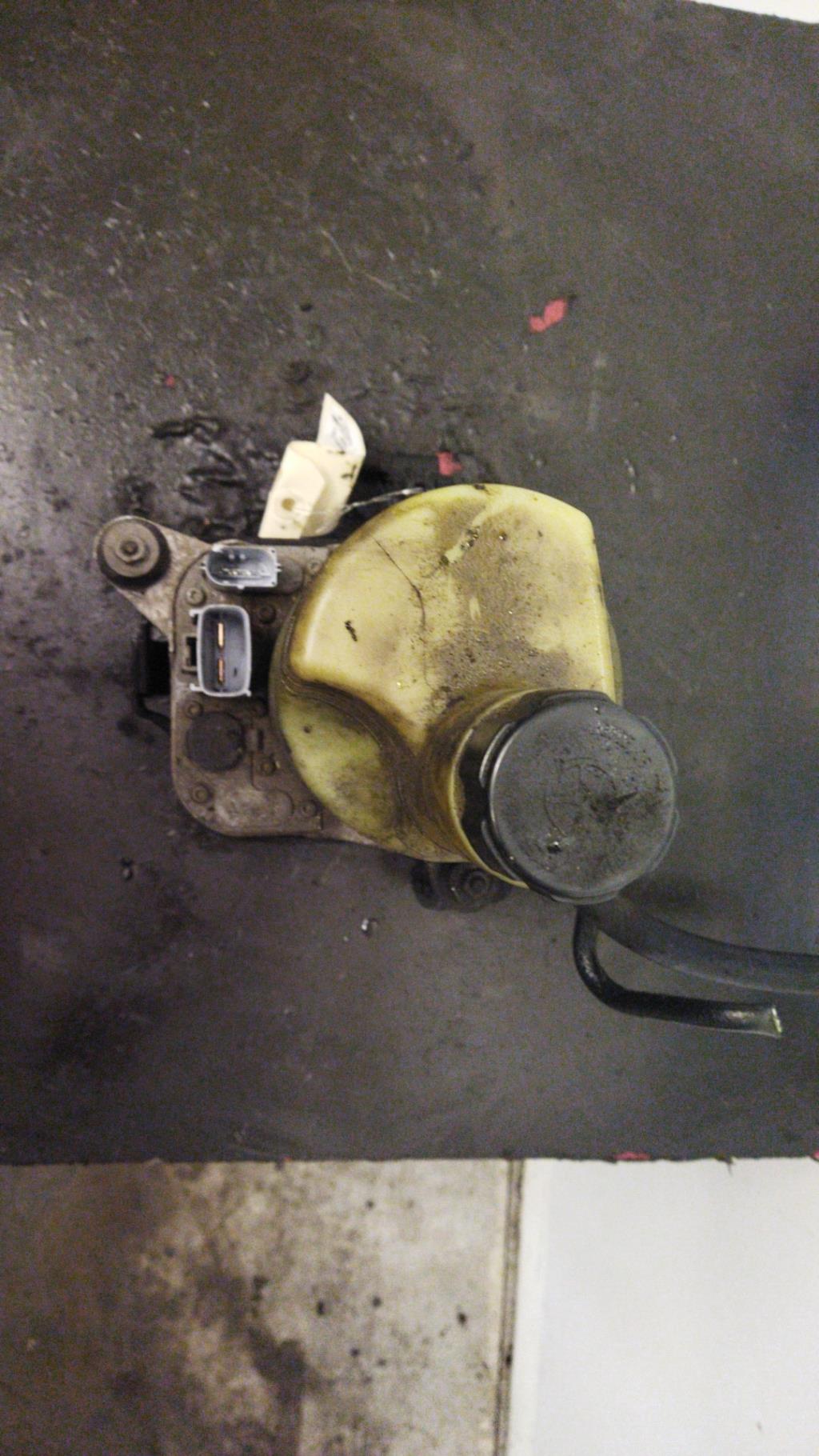 Pompe de direction VOLVO S 40 2 PHASE 1 Diesel - 1