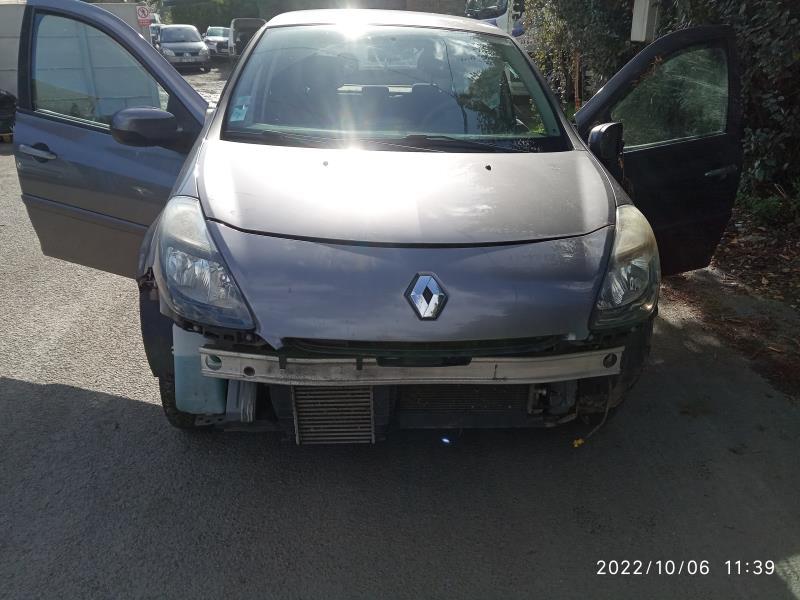 Ceinture avant droit RENAULT CLIO 3 PHASE 2 Essence - 1