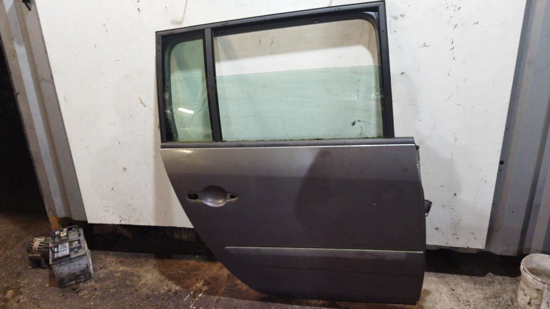 Porte arriere droit RENAULT ESPACE 4 PHASE 1 Diesel - 1