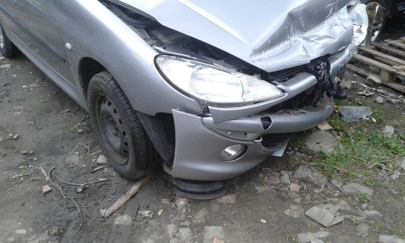 Pompe à carburant PEUGEOT 206 PHASE 1 Essence - 1