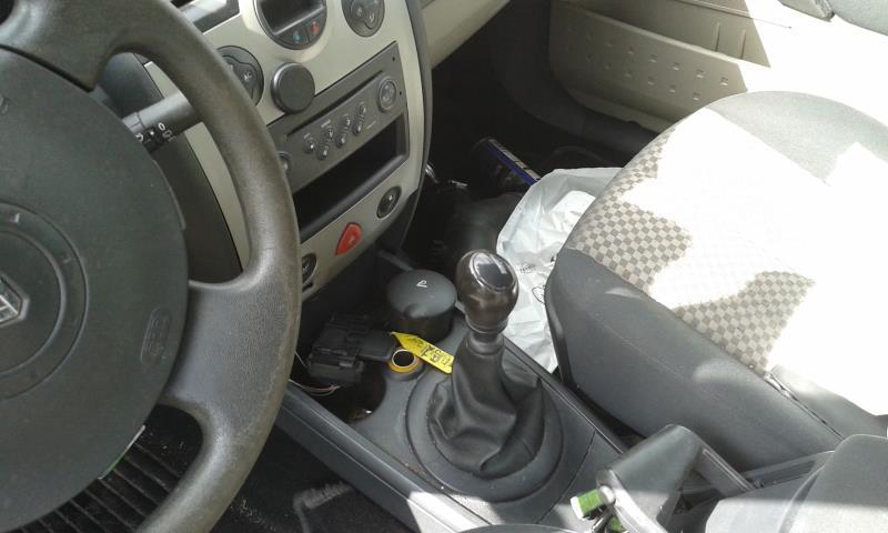 Triangle avant gauche RENAULT MEGANE 2 PHASE 1 Diesel - 1