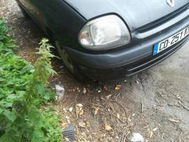 Pivot de moyeu avant droit