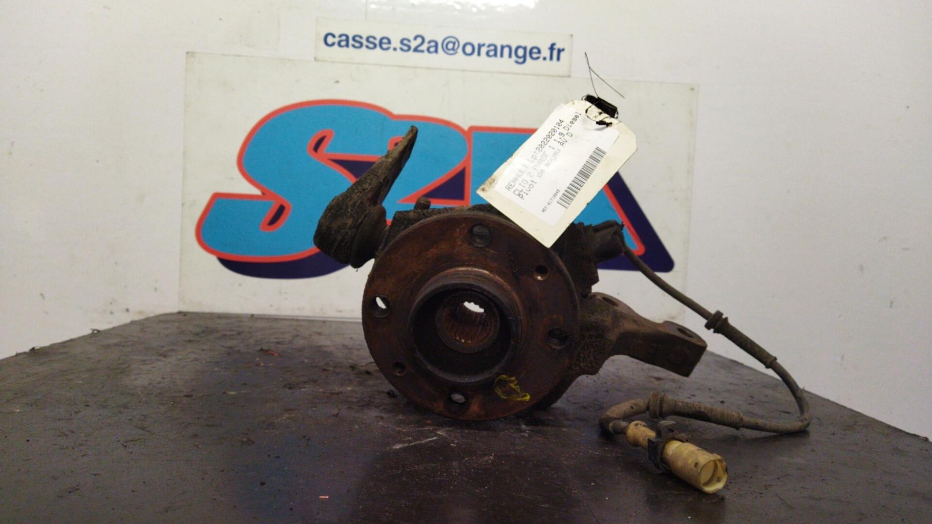 Pivot de moyeu avant droit RENAULT CLIO 2 PHASE 1 Diesel - 1