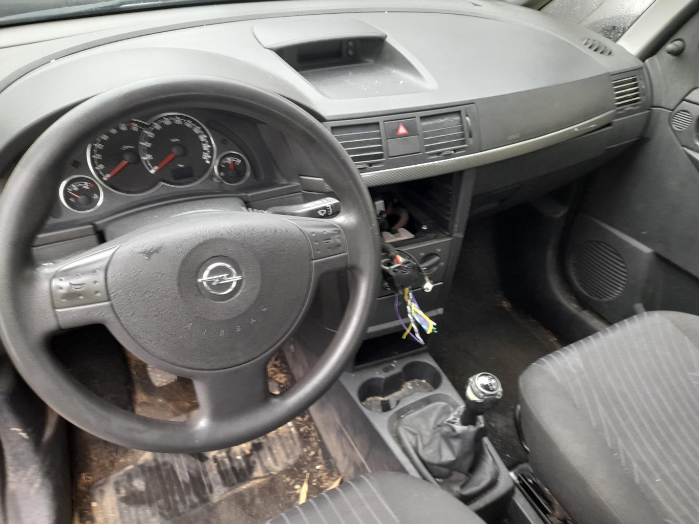 Boite de vitesses OPEL MERIVA A PHASE 2 Essence - 1